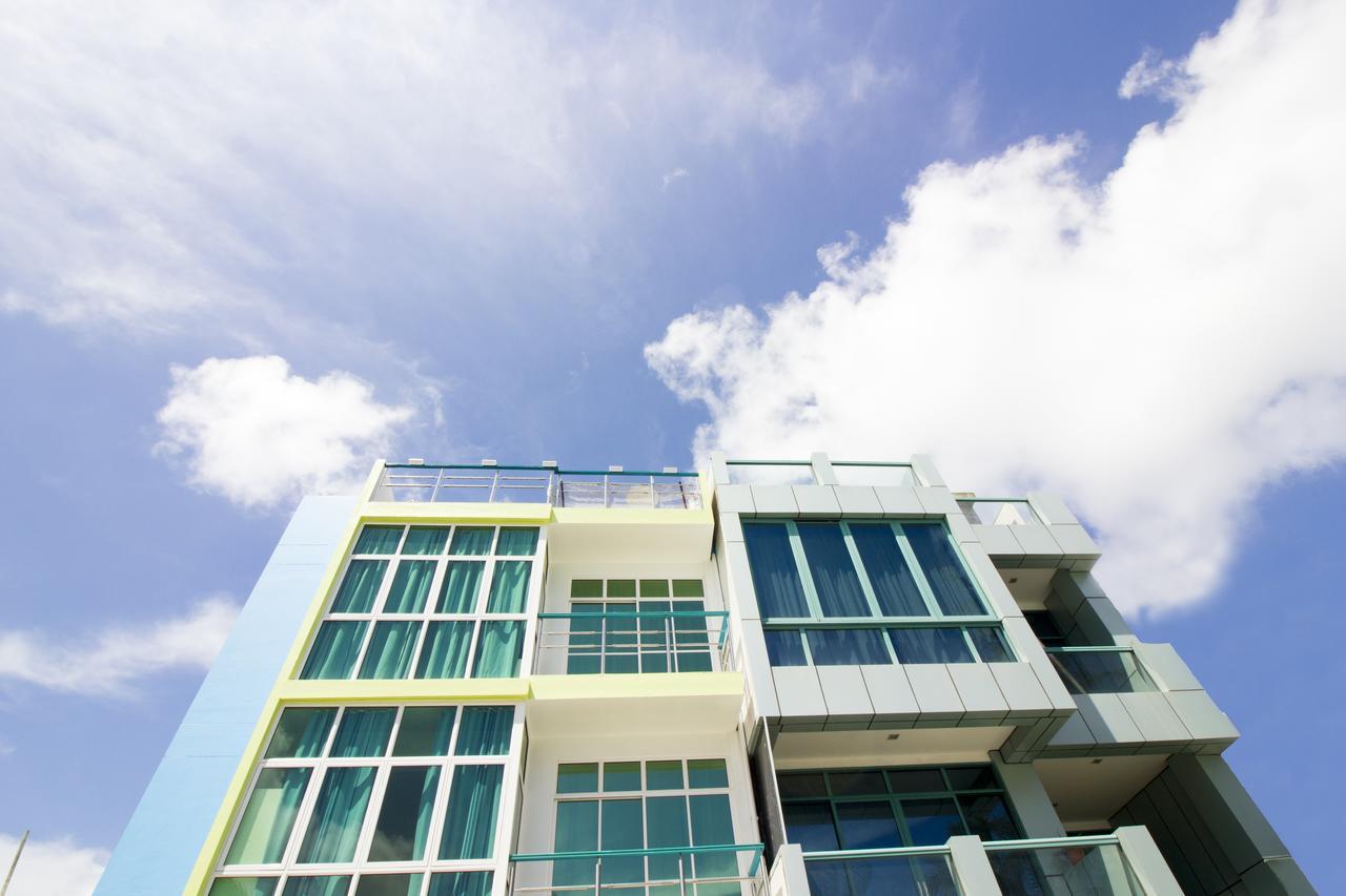 The Aquzz Hotel Hulhumalé Buitenkant foto